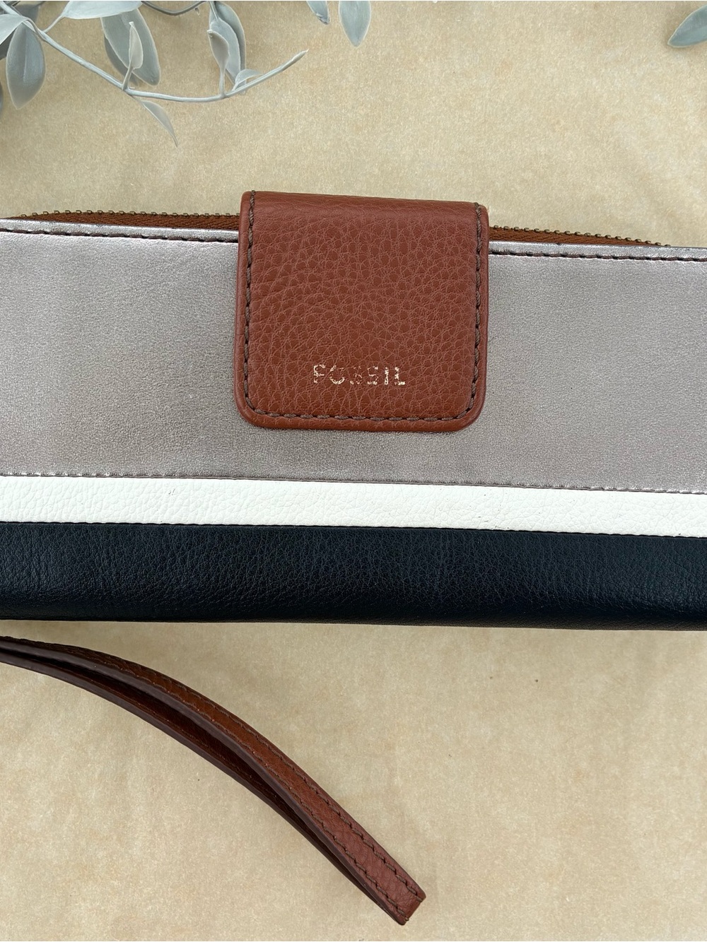 Fossil Madison Colorblock Wristlet Clutch - Taupe, Black & Brown